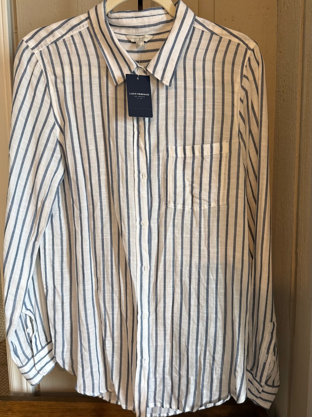 Lucky Brand Women’s White and Blue Vertical Stripe Button-Down Shirt Size M - Picture 1 of 13